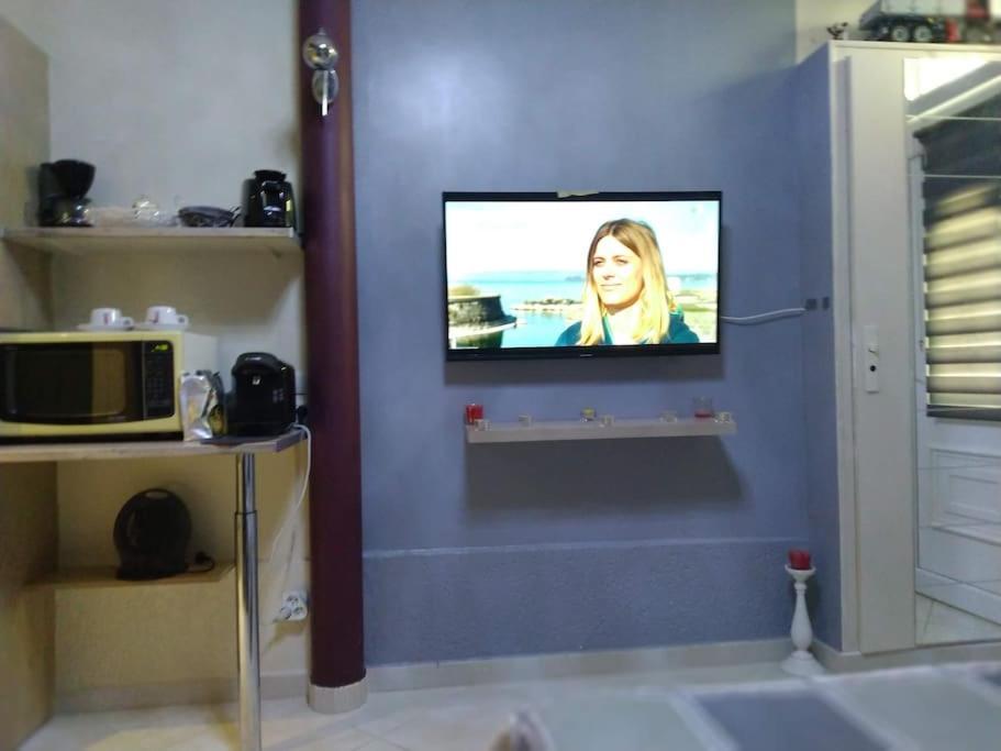 Studio Ideal Pour Deux Voyageurs Sur Marsella Exterior foto